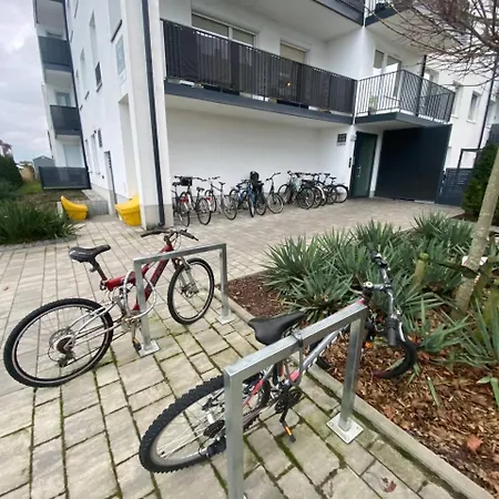 Apartament * Zalasewo